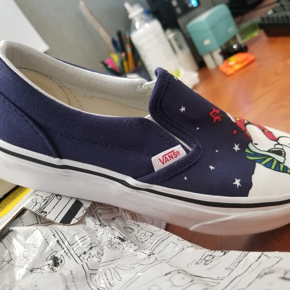 Charlie Brown shoe vintage collections